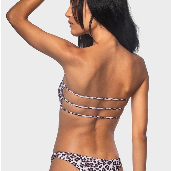 BRAND NEW LEOPARD BIKINI TOP - Picture 2 of 4